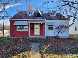 330 Ohio Ave, Tiffin, OH 44883