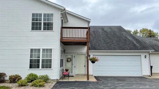 10193 Metalmark Ln, Roscoe, IL 61073