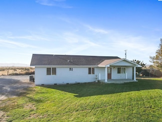 2220 W Sielaff Ln, Othello, WA 99344