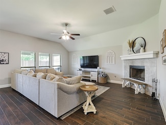 1455 Radecke Rd, Krum, TX 76249