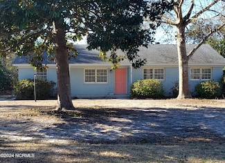 809 Shakespeare Dr, Wilmington, NC 28405