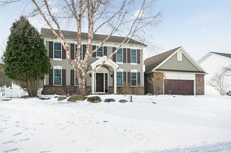 38 Walling St, Victor, NY 14564