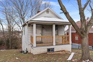 807 Toman Ave, Clairton, PA 15025