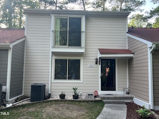 5805 Mapleridge Rd, Raleigh, NC 27609