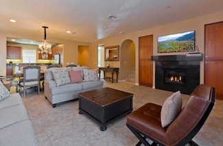 462 Via de la Paz, Palm Desert, CA 92211