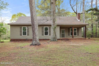 812 NW 11th Street Ave, Magee, MS 39111