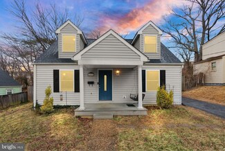 2416 Fort Dr, Alexandria, VA 22303