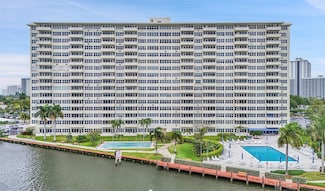 3200 NE 36th St Unit 902, Fort Lauderdale, FL 33308