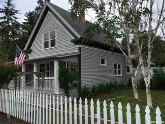 608 Oak St, Brownsville, OR 97327
