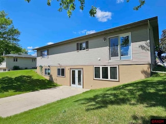313 Zimmerman Rd, Courtland, MN 56021