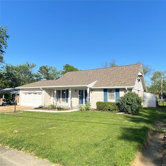 3114 Ringer Rd, Saint Louis, MO 63125