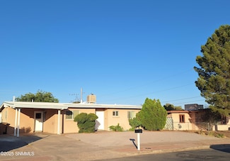 2205 Margaret St, Las Cruces, NM 88001