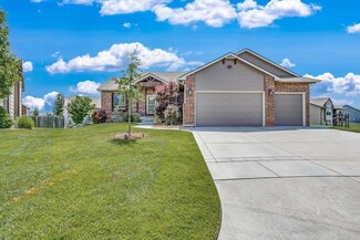 8623 W Candlewood Ct, Wichita, KS 67205