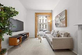 222 E 17th St Unit GARDEN, New York, NY 10003