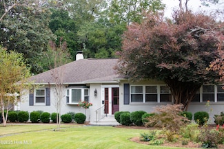 807 Colonial Dr, Wilmington, NC 28403