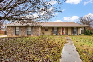 125 Pine Ridge Cove, Pearl, MS 39208
