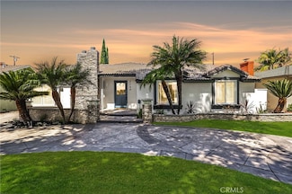 2134 N Towner St, Santa Ana, CA 92706
