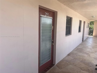 10123 Sunrise Lakes Blvd Unit 205, Sunrise, FL 33322