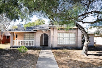 2925 Hilldale Dr, Corpus Christi, TX 78415