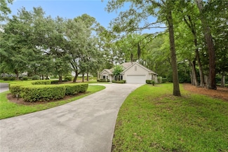 19 Flying King Ct, Hilton Head Island, SC 29926