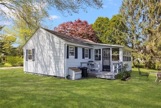 44 Kilburn St, Charlestown, RI 02813