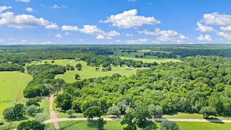 1010 Saint Delight Rd, Paige, TX 78659