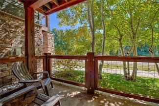 801 Lakepoint Dr Unit B17, Frisco, CO 80443