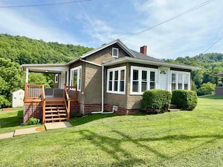 1115 Limestone Run Rd, Clarksburg, WV 26301