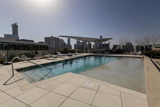800 Embassy Dr Unit 137, Austin, TX 78702
