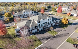 20041 Heritage Dr, Lakeville, MN 55044