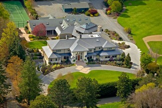 22430 Dogwood Ln, Woodway, WA 98020