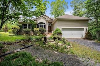 397 Whippoorwill Ln, Luray, VA 22835
