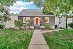 921 State St, Hobart, IN 46342