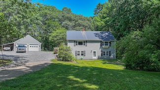 34 Carsley Rd, Harrison, ME 04040