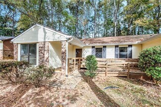 6214 Spanish Oak Rd, Charlotte, NC 28227