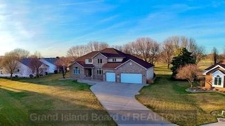 3310 Buffalo Ct, Grand Island, NE 68803