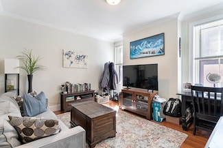 14 Gloucester St Unit 4B, Boston, MA 02115