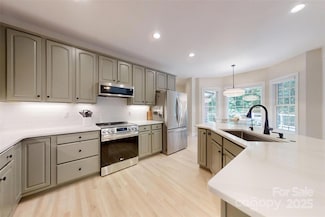 118 Tayport Dr, Troutman, NC 28166