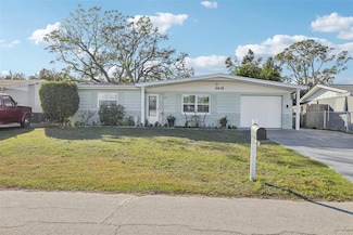2419 Palmwood Dr, Holiday, FL 34690