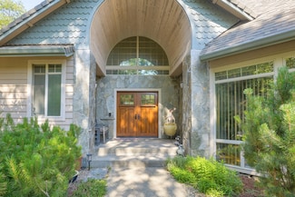 5668 Upper River Rd, Grants Pass, OR 97526