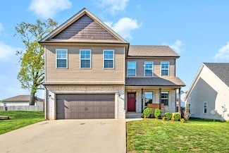 692 Elm St, Clarksville, TN 37040