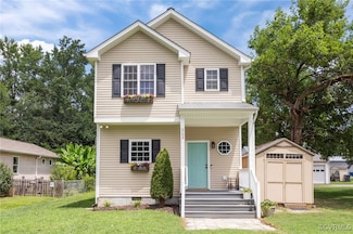202 Linden St, Ashland, VA 23005