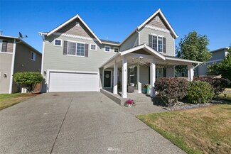 1812 Cadborough Ln, Dupont, WA 98327