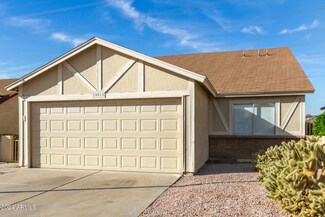 10018 N 66th Ln, Glendale, AZ 85302