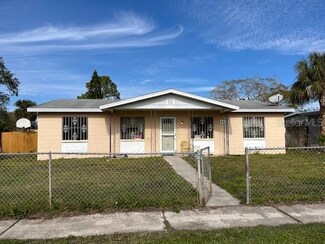 4427 W Varn Ave, Tampa, FL 33616
