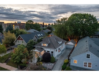 533 NE Fargo St, Portland, OR 97212