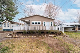 1319 Impala St, Andover, OH 44003
