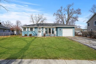 2806 Hawk Ln, Rolling Meadows, IL 60008