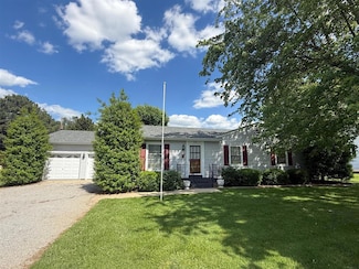 208 Highland Dr, Greenville, KY 42345