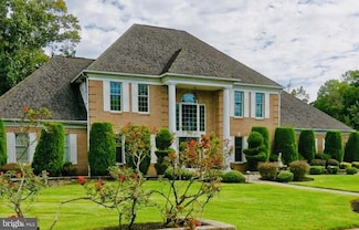 5 Ternberry Ct, Blackwood, NJ 08012